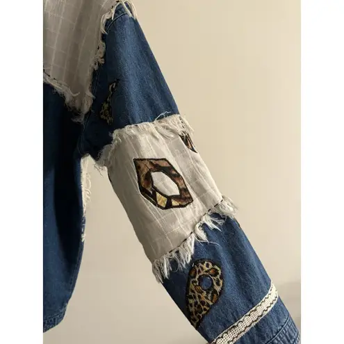 Vintage 90s New Directions Safari Embroidered Patch Denim Jean Jacket Top Blue Size 1X