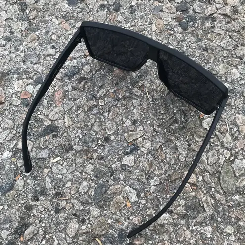 SOLD OUT Black Block Shield Sunglasses