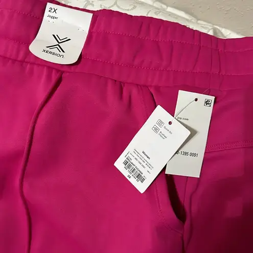 Xersion NWT  Pink Quick-Dri 2X Jogger. Women's Fashion