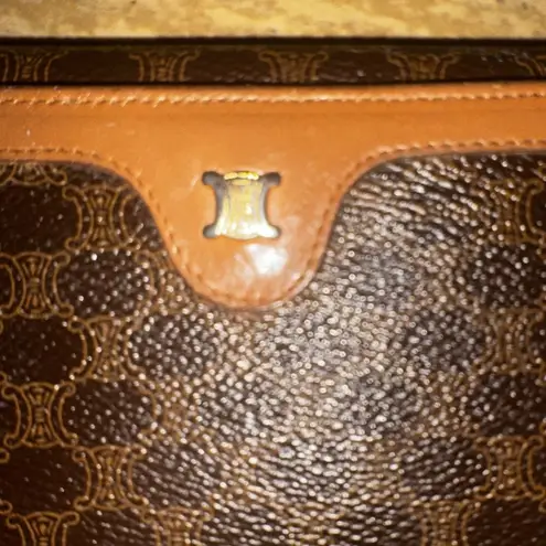 CELINE Kisslock Wallet