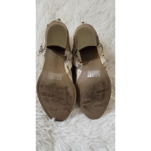 Fergalicious Size 9 Snakeskin Women Ankle Boots 3 inch Heels