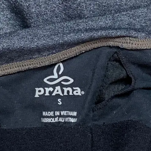 prAna  Quinn Chakara Yoga Tank Women Size Small Charcoal Heather