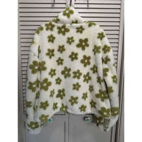 KYOYO Fuzzy Long Sleeve Zip Up Crop Ivory/Green Flowers Jacket Size XL Soft Green