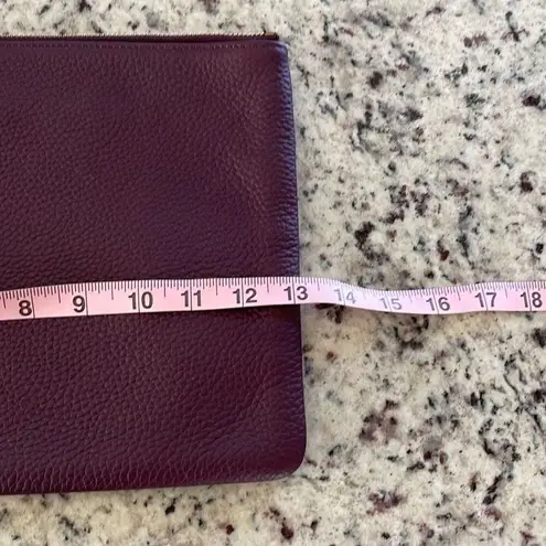 GiGi New York Womens Pebbled Leather Zip Rectangular Clutch Handbag Wine Red