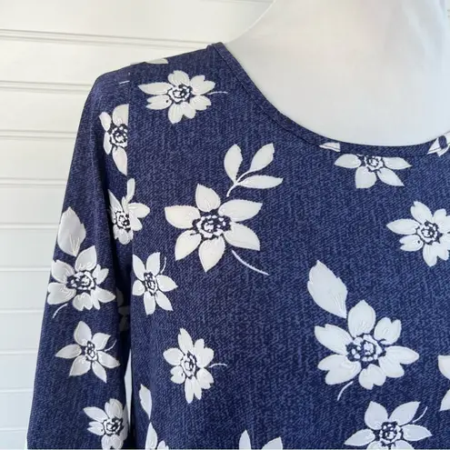 Ember Missy floral dressy blouse Size Medium Purple