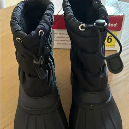 Chooka Womens Insulated Nylon Puffer Snow Boot, Black, Size 6, NWT