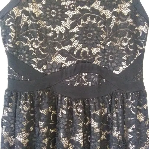 Candalite floral lace long dress Size S