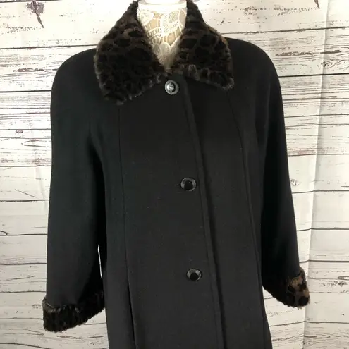 JAD Vintage wool coat with Cheetah fur collar and cuffs. Size 8