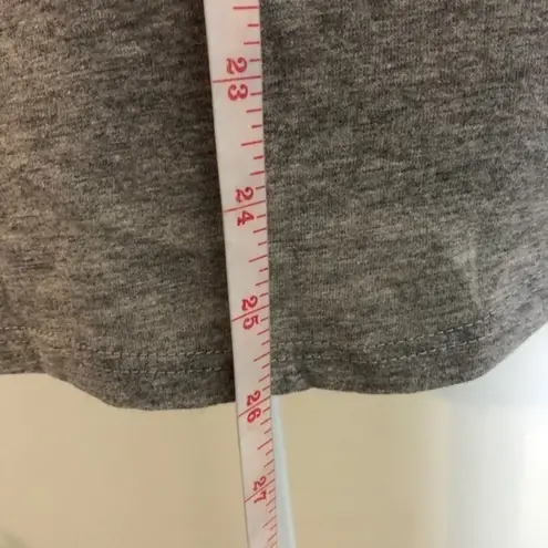 Modern Lux NWT Santa Claus Christmas Raglan Tee Gray Red New