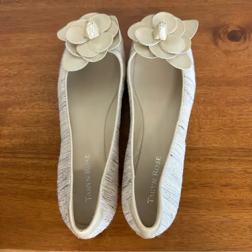 Taryn Rose Beige Fabric Flower Rose Toe Ballet Flat, 8