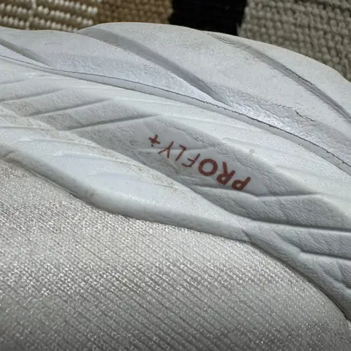 HOKA Mach 5 Profly Running Sneaker Women 9B White Copper Athletic Athleisure Gym Size 9