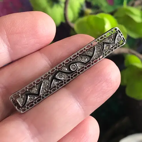 Sterling Silver Antique art deco Fishson stone bar brooch