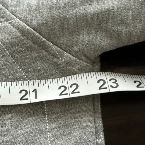 Ivy Park Sweater Womens L Gray Sweatshirt Embroidered Spell Out Athleisure