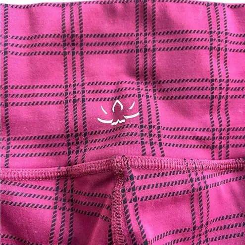 Beyond Yoga high waisted midi leggings Red Garnet Plaid Size Medium Athleisure