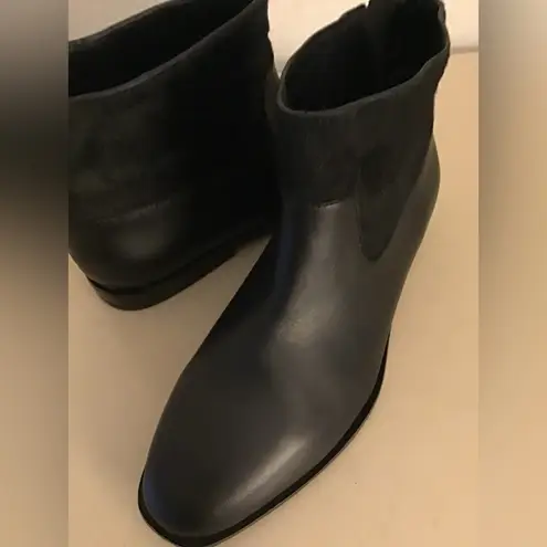 Saint & Libertine women black leather short boots Size 6