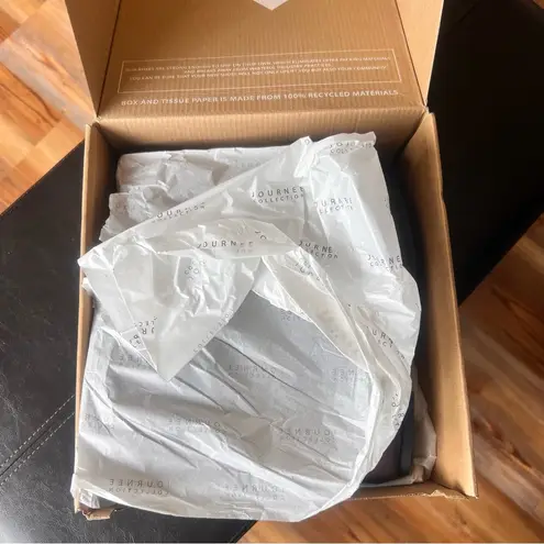 Journee Collection Jayne Boot Size 9 #B1647A