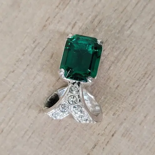 VTG Roman Rhinestone Heart Pendant Emerald Green Cut Stone Silver Tone Jewelry