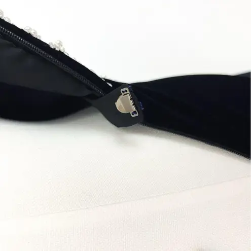 Vintage Y2K Beaded Embellishment Strapless Gown in Black | Size 4