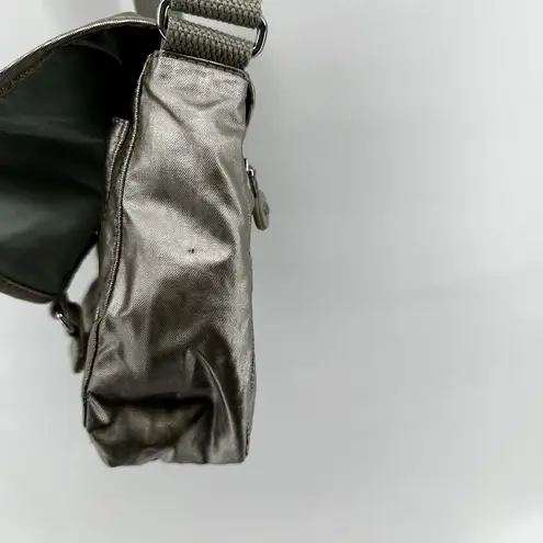 Kipling Maceio Metallic Crossbody Bag Adjustable Strap Keychain Zip Silver OS