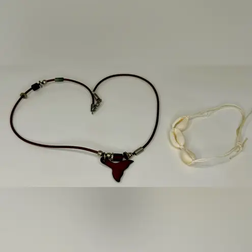 90s KOA WOOD Whales Tale/leather Necklace & Adjustable Shell Bracelet Brown