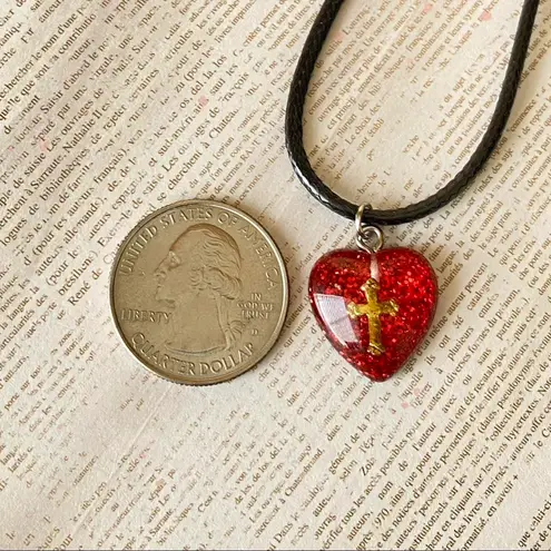 Handmade aesthetic vintage goth romance cute style red heart & cross simple necklace👼❤️