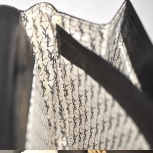 Yves Saint Laurent Black Leather Shoulder Crossbody Bag