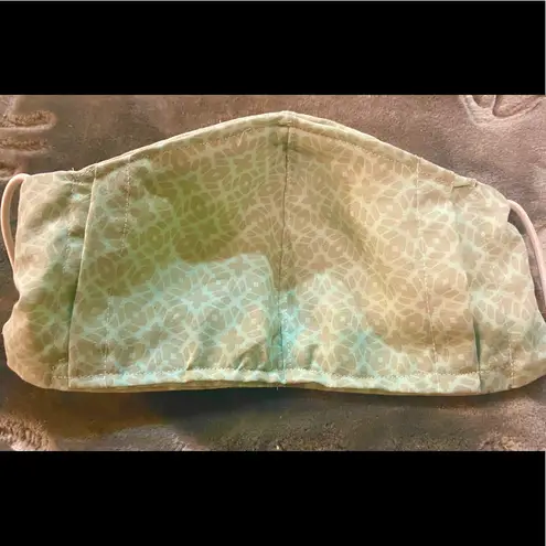 Handmade 😷 Floral Face Mask w/pocket