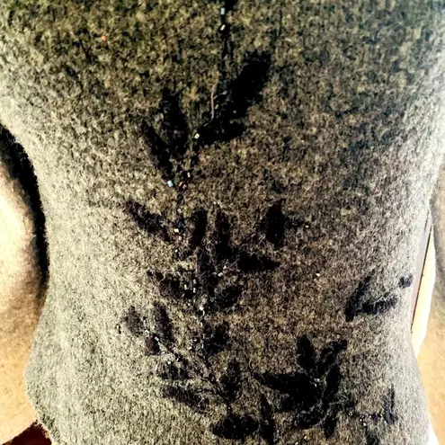 Cousin Johnny grey wool sweater with black beading and embroidery. Size S. EUC. Gray
