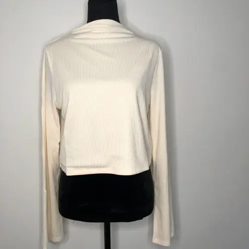 Band Of The Free Womens Sweater L Ivory Back Tie Mock Neck Long Sleeve NWT Size L