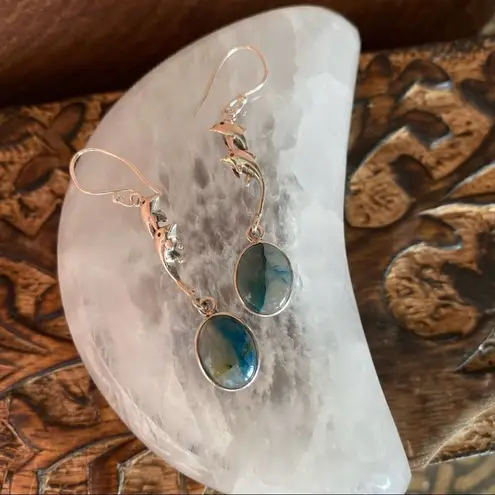 Quantum Quattro Solid Sterling Silver Dolphin Earrings Blue