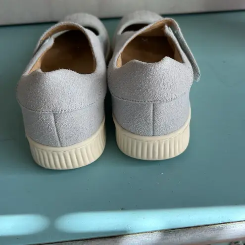 White Mountain NWT Mary Jane Sneakers Double Round Toe Size 7 Suede NEW