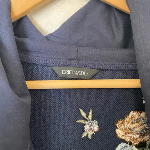 Driftwood Shelly Cardigan Womens Sz Medium Embroidered Floral Open Front Hooded