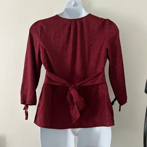 Monday Fun Women's V