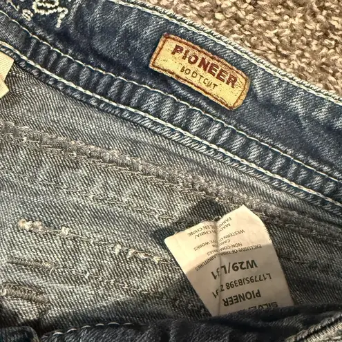 Silver jeans pioneer bootcut distressed low rise jeans 29 short Blue Size undefined