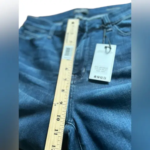 Judy Blue Women's Denim Capris Size M Blue Relaxed Fit Casual 5-Pocket 13