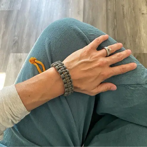 Handmade Paracord Bracelet NEW Gray Yellow Adjustable Unisex USA