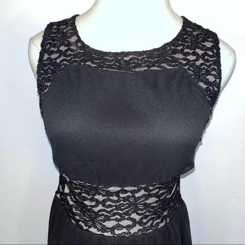 Sweet Storm Black Nude Mesh Lace Cutout Short A-Line Mini Dress Juniors Medium