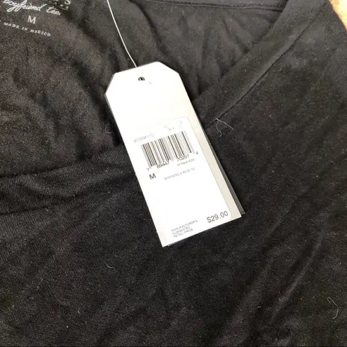Guess  NWT $29 Boyfriend Tee Sz Medium Black