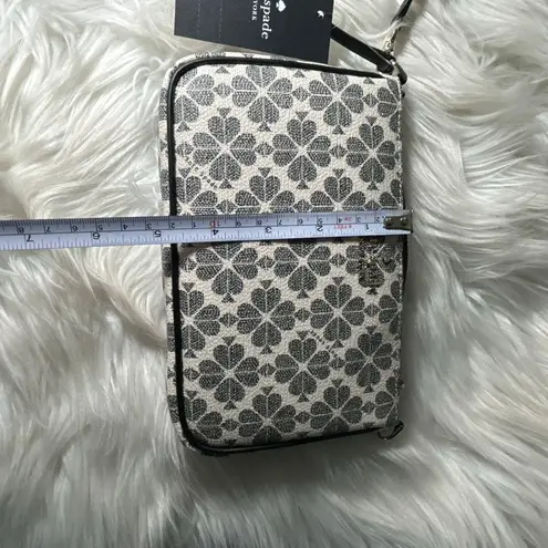 Kate Spade  Spade Flower Convertible Wristlet NWT $189