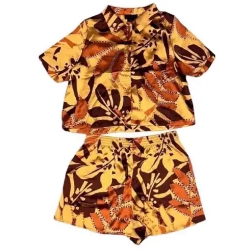 House of Harlow 1960 Floral Print Shorts
Set (Size Small) Orange