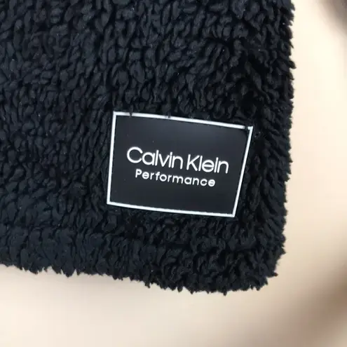 Calvin Klein Performance Women’s Teddy Sherpa Fleece Cropped Quarter Zip Sweater Black Size L