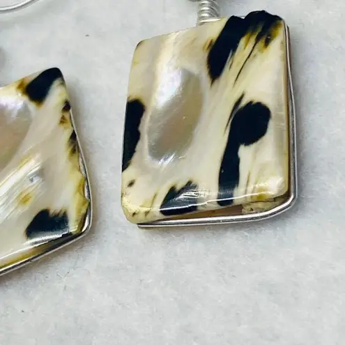 Shell Dangle Drop Pierced Earrings Kidney Wire Style Hook Multiple Color Shades