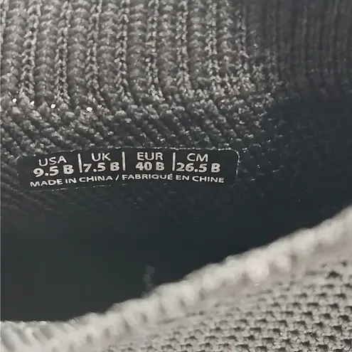 Spenco Karma Deluxe Sneaker Boot Womens 9.5B Black Pull On Stretch Comfort Shoes Size 9.5