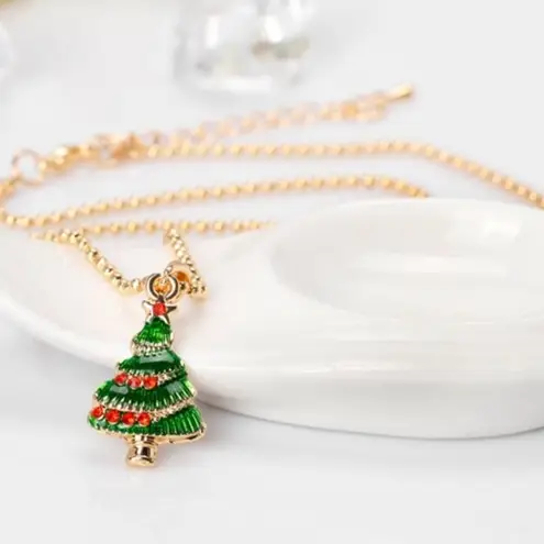 Beautiful Christmas Necklace