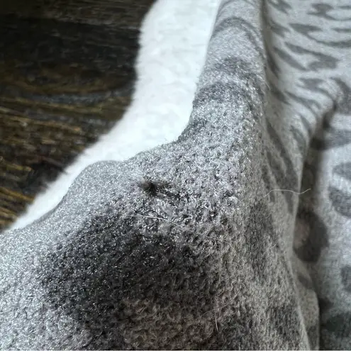 Barefoot Dreams CozyChic Ultra Lite Leopard Leggings in Medium Graphite Gray