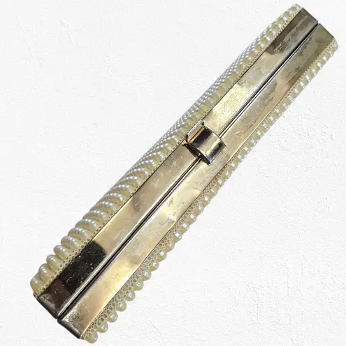 Vintage 60s JR USA Pearl Beaded Evening Clutch Gold Frame Bridal Cocktail Bag White