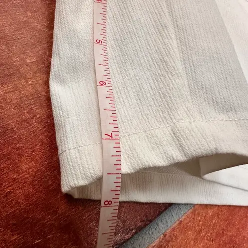 FRNCH NWT Paris Off White Button Waist Jamie Shorts Size Medium