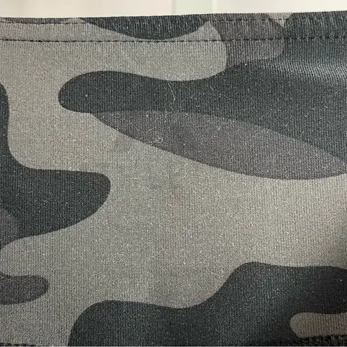 Athletic Collection Size Small Camo High Waist Criss Cross Ankle Leggings Yoga Gray