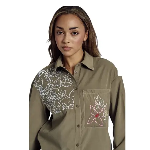 NWT! NATIVE YOUTH Shirt Army Green Embroidered Shirt size XS