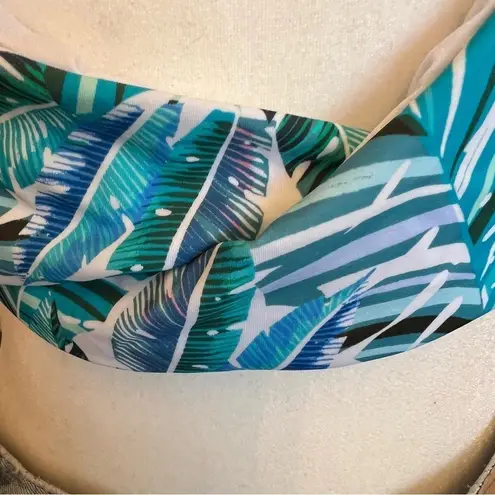 Swimsuits For All Leaf Print Long Sleeve Bikini Top Tropical Surf Swimwear M Blue Size M
